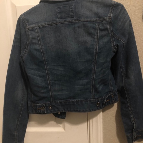 Jean jacket - Picture 2 of 3